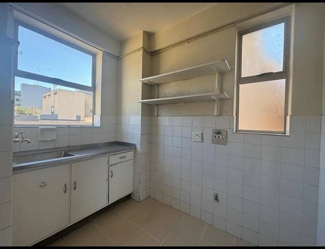 2 BEDROOM APARTMENT FOR SALE IN ESPLANADE